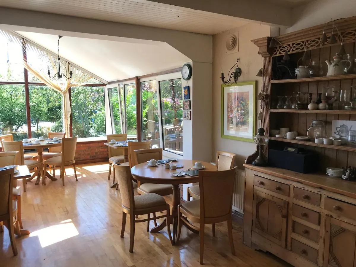 Sunnybank Bed & Breakfast