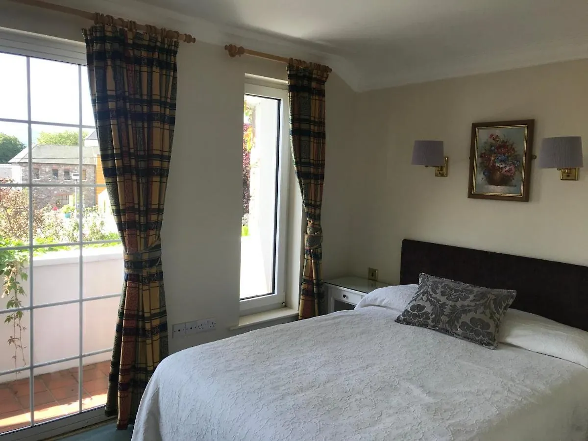Sunnybank Bed & Breakfast